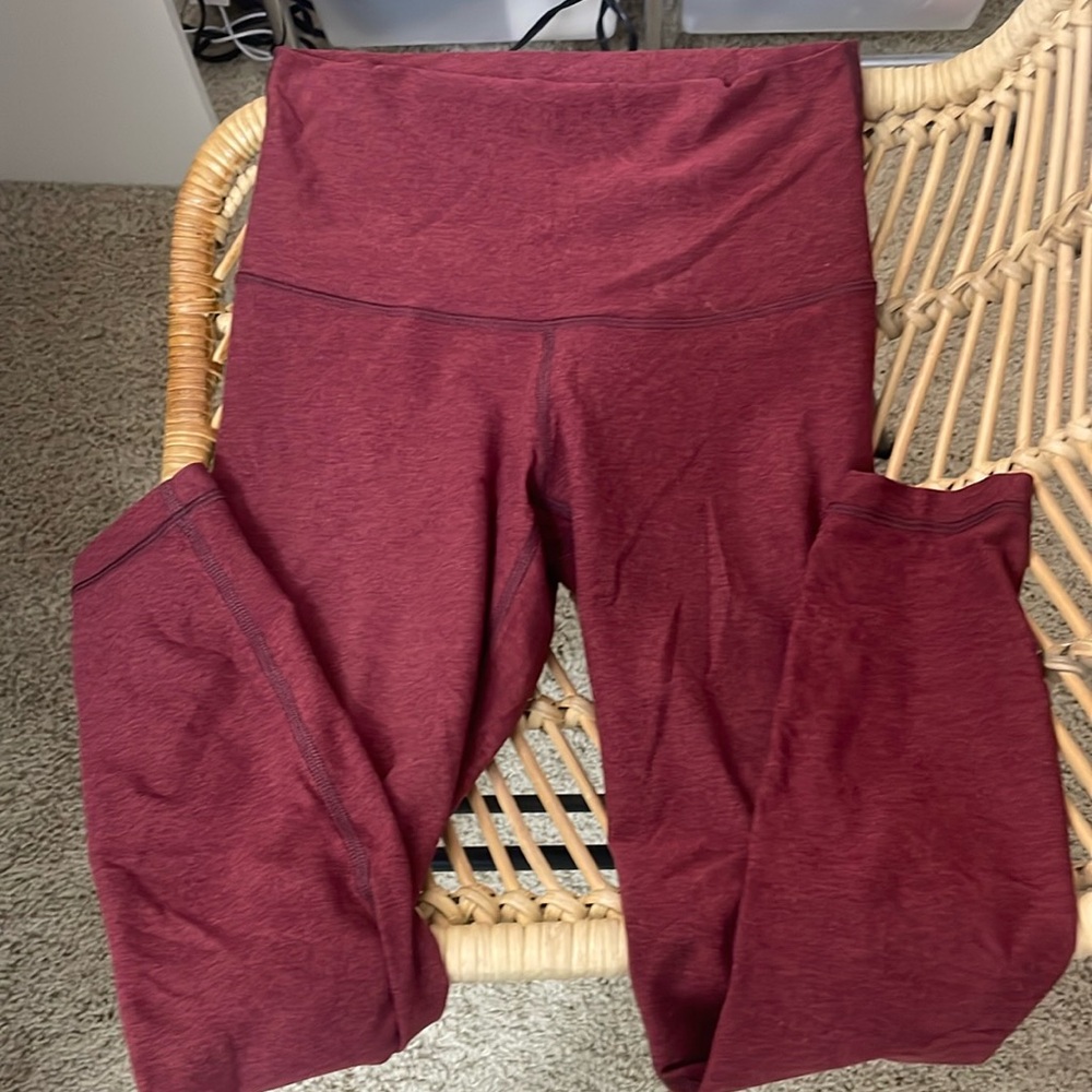Aritzia to action yoga pants tights XS